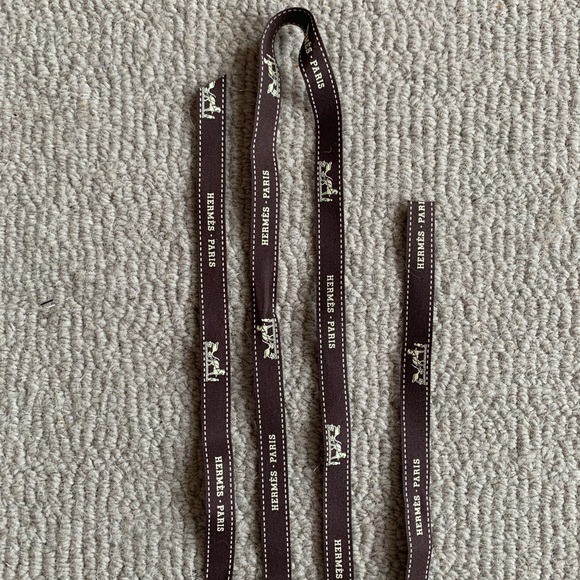 Hermes 71" Ribbon - Picture 3 of 3